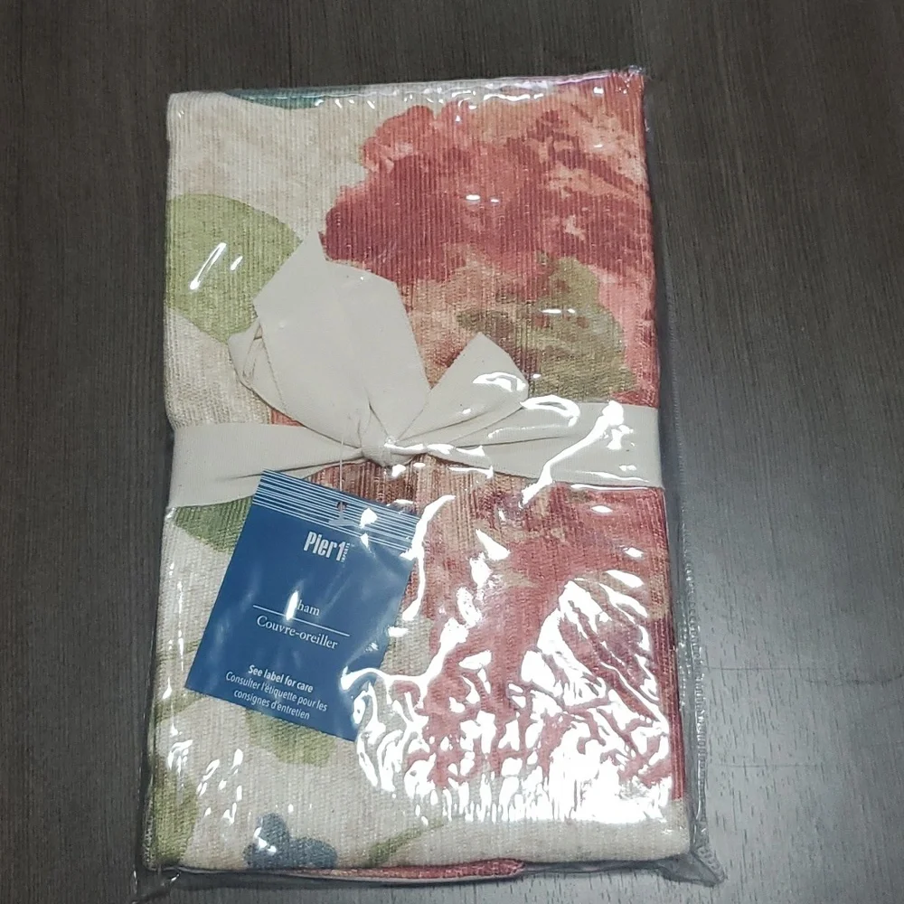 NWT Pier 1 Standard Floral Sham